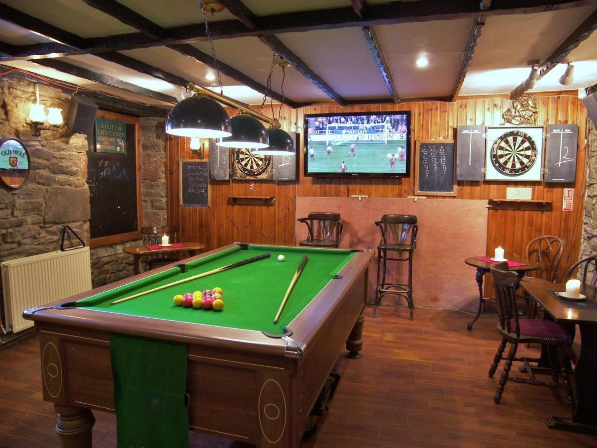 Lion And Unicorn Hotel Thornhill  Ngoại thất bức ảnh